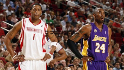 开云kaiyun体育-巴萨晒国家德比胜利海报，莱万、亚马尔与拉菲尼亚云端共庆辉煌胜利